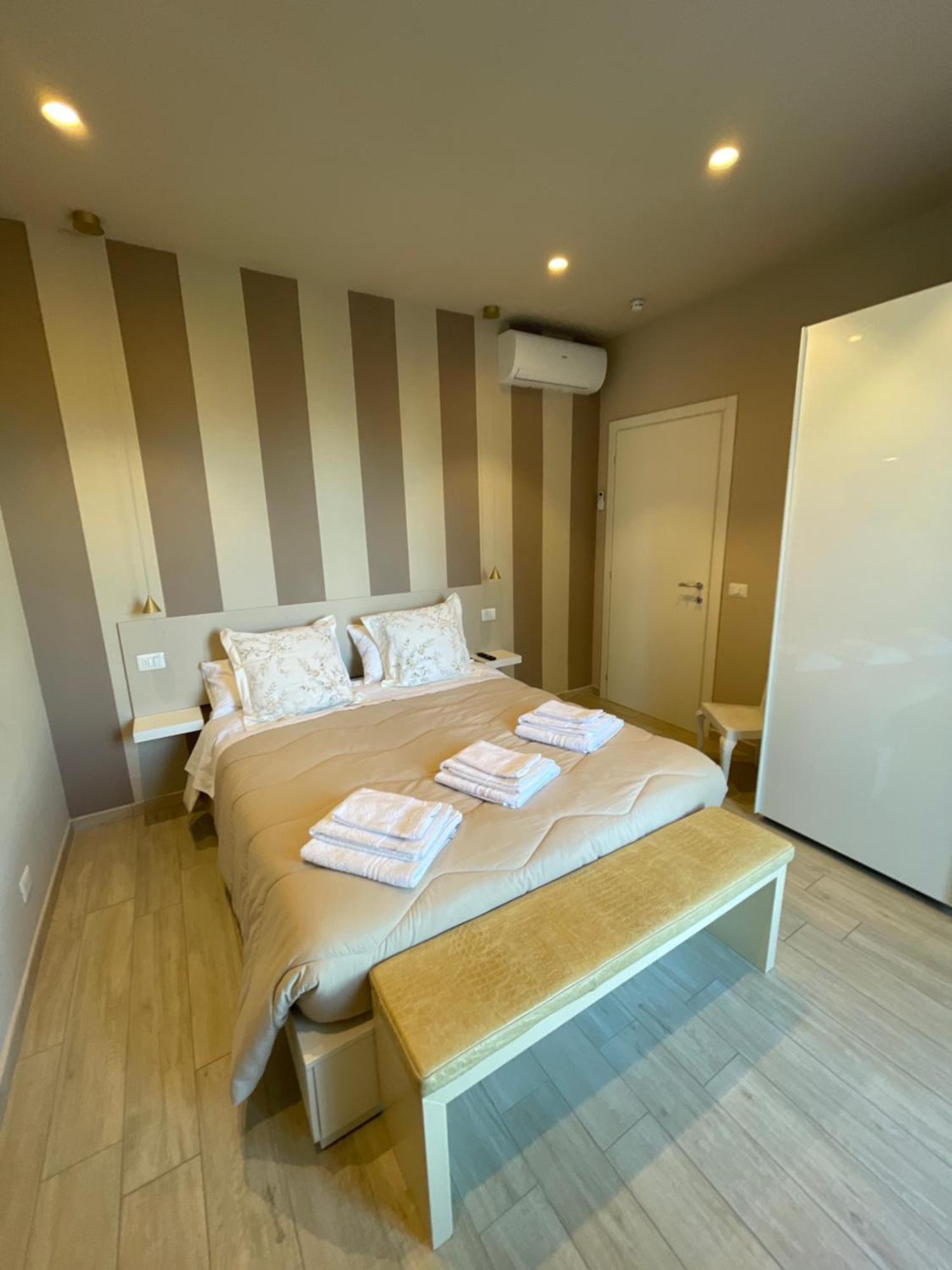 Caprice 2.0 Apartment Peschiera del Garda Exterior photo